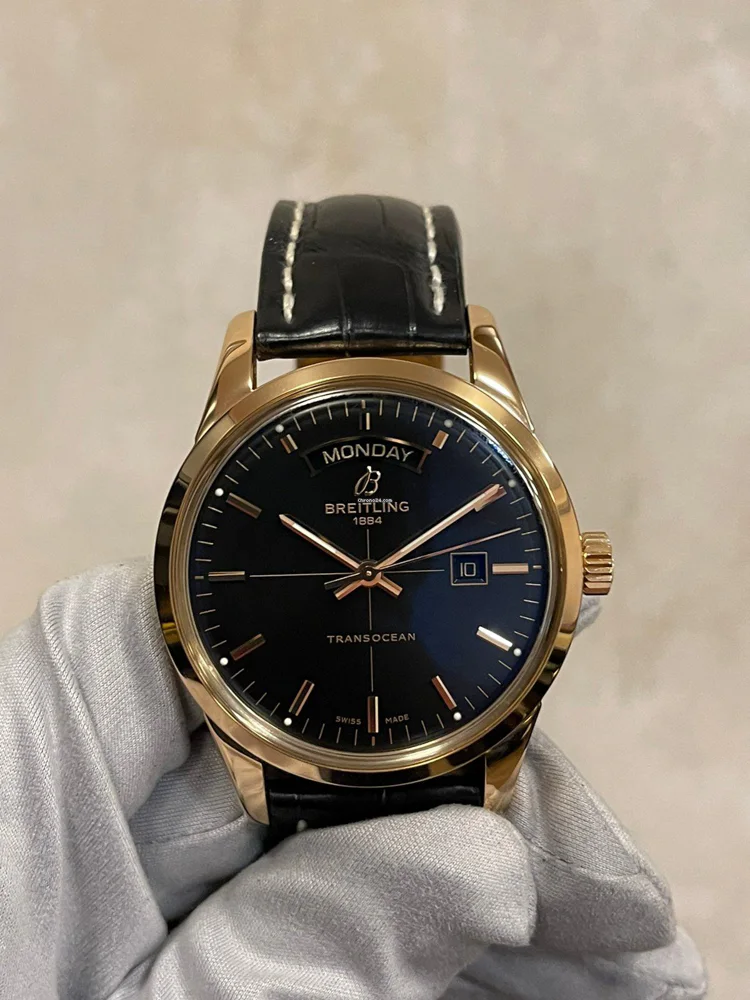 Breitling Transocean Day & Date R4531012/BB70